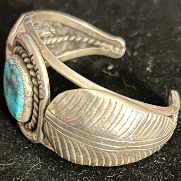 Opulent Vintage American Navajo Sterling and Carico Lake Turquoise. Hand made. - Picture 3 of 16